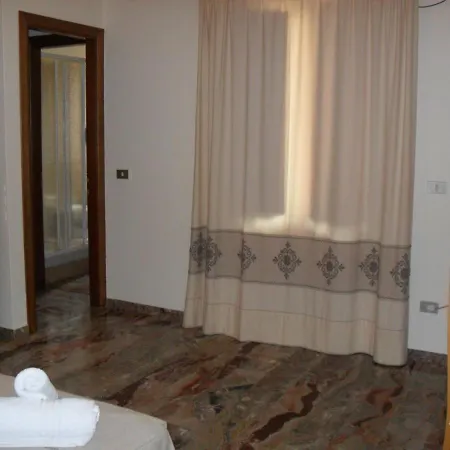 Plammas Hotel 3*