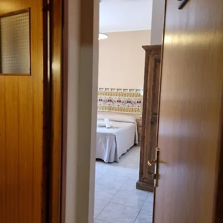 普拉玛兹酒店 圣玛丽亚纳瓦雷