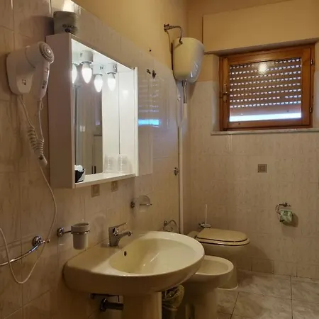 普拉玛兹酒店 3*