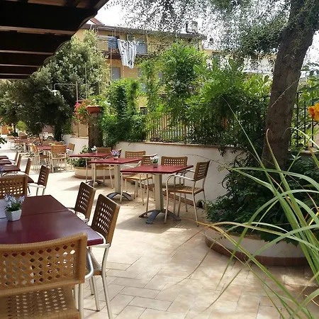 Plammas Hotel 3*