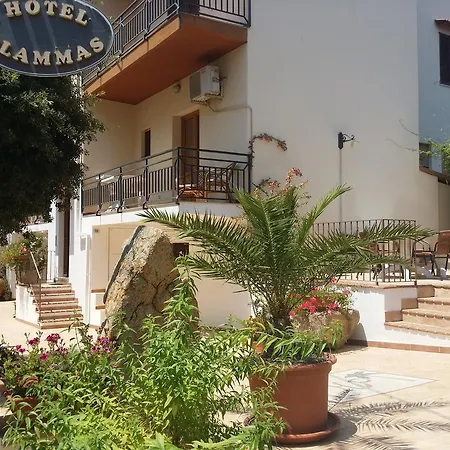 Hotel Plammas 3*