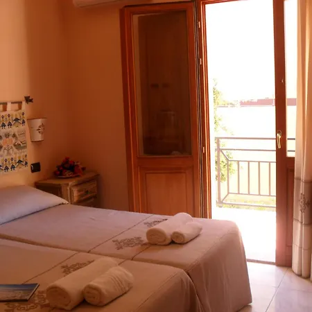 Hotel Plammas 3*